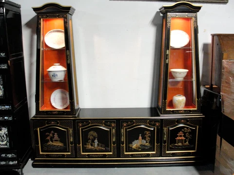 ASIAN BLACK LAQUER SIDEBOARD CREDENZA LIGHTED DISPLAY CASE CURIO CHINA CABINET Cover