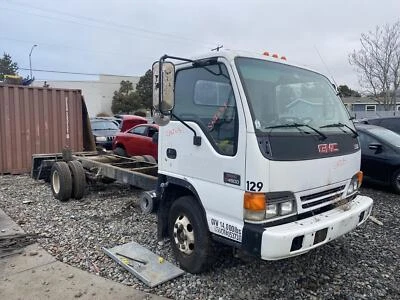 Pinza de freno trasera derecha GMC W4500 Isuzu NPR 5,2 L 2005 Foto 1 de 4