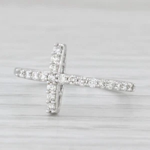 New 0.25ctw Diamond Cross Ring 14k White Gold Size 6.25 - Picture 1 of 10