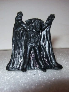 2" Plastic Dracula Vampire Figure w/ Rubber Bat - Picture 1 of 6