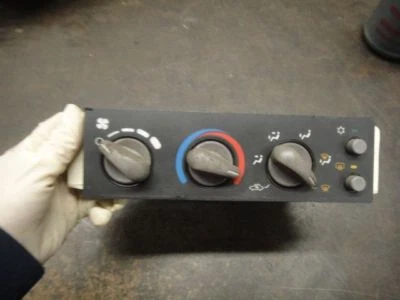 Interruptor de control de aire acondicionado del calentador PONTIAC SUNFIRE 03 04 05 Foto 1 de 2