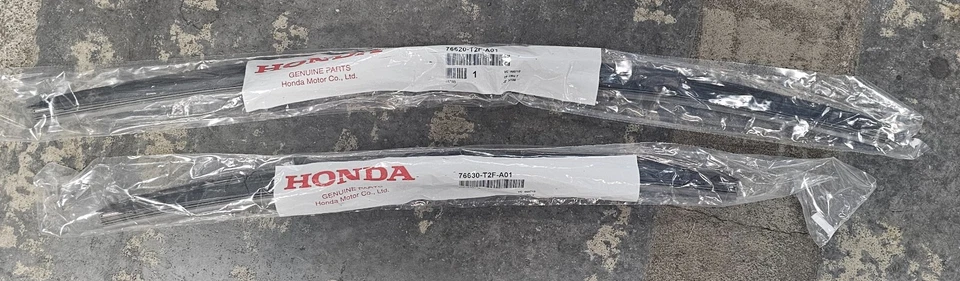 76620-T2F-A01/76630-T2F-A01 OEM HONDA ACCORD 13-17 WIPER BLADE SET Foto 1 de 1