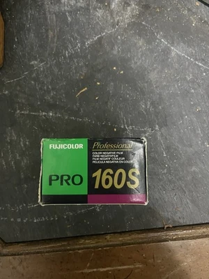 *RARE Fujifilm Pro 160S NIB 36 Exposures - Exp 05/2009 - Image 1 of 2