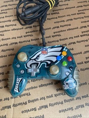 Vintage Mad Catz Philadelphia Eagles NFL Xbox Control Pad Pro Controller - Image 1 of 4
