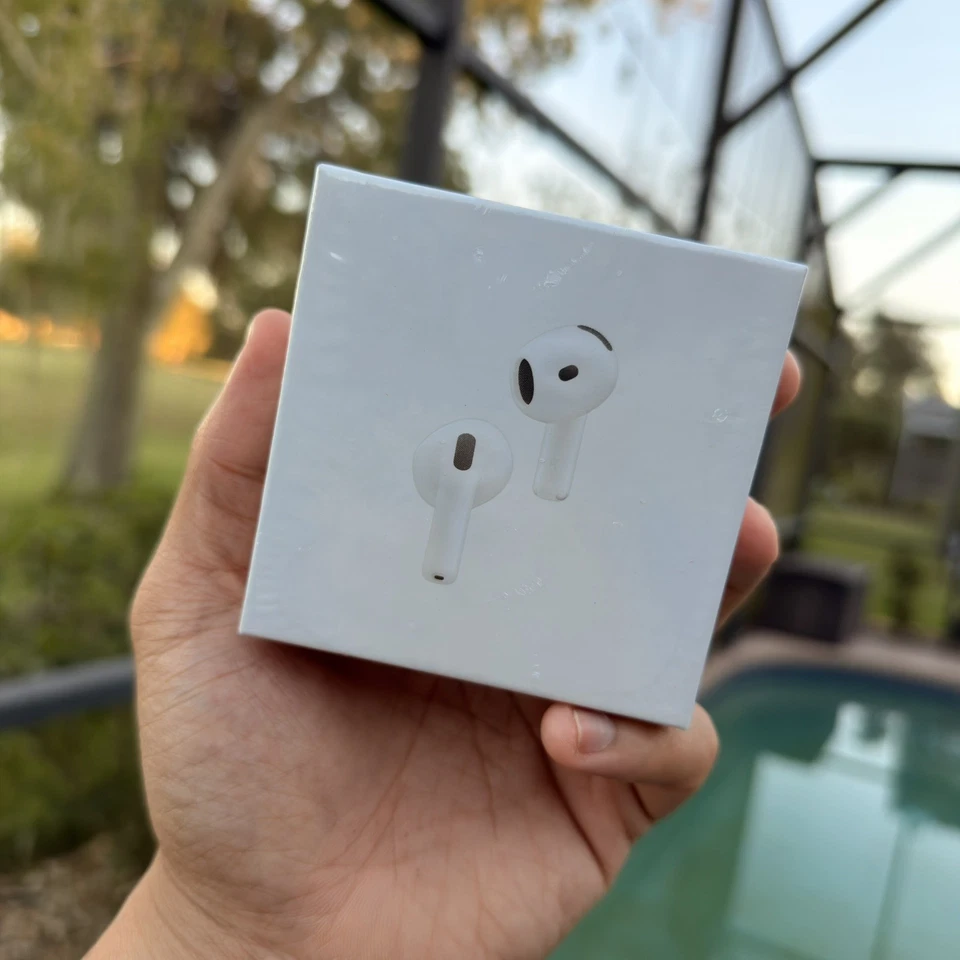 Cápsulas selladas Apple 4ta generación izquierda derecha con estuche de carga inalámbrica #ANC# Foto 1 de 2