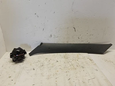 82-92 雪佛兰 S10 开衫内部 A 柱左成型装饰 #E1-1 — 第 1/4 张图片