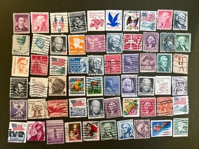 Vintage Lot of 60 Postage Stamps (1047） - Image 1 of 4