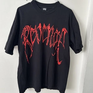 Revenge Red Smoke Skull  Short Sleeve Tee Size LARGE - Picture 1 of 12