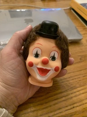 "Sombrero de copa con cabeza de muñeca de payaso cara de 3,5"" pelo vintage para hacer feliz hobo artesanías utilería"  Foto 1 de 3