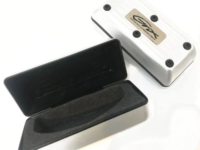 Sunglasses Hard Carry Case New Aluminium Grix Store & Protect Eyewear - image 1 of 4