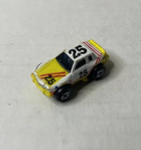 Micro Machines Pontiac Grand Prix Stock Race Car Yellow White - Picture 1 of 4