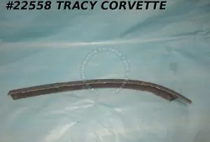 1963-1967 Corvette GM 3842058 Bonding Strip Windshield to Front Surround Right - Picture 1 of 4