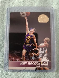 John Stockton Jazz Supreme Court NBA Hoops Skybox '93-'94 Trading Card - Picture 1 of 2
