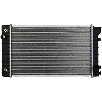 Radiator Fit for 94-89 Chevrolet Cavalier; 94-91 Pontiac Sunbird Foto 1 de 4