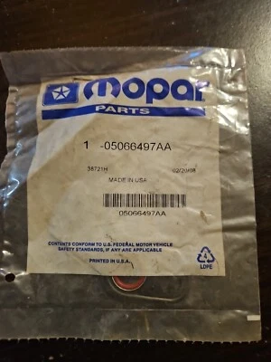 JUNTA MOPAR 05066497AA NUEVA CON JUNTA TÓRICA Foto 1 de 2