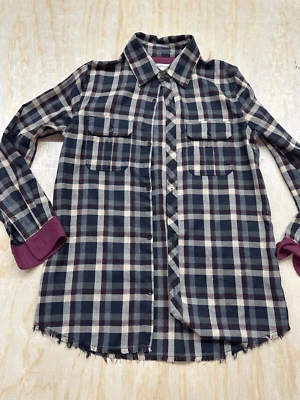 Camisa para mujer Artisan de Luxe con botones a cuadros alta/baja talla M polivinílico/rayón Foto 1 de 4