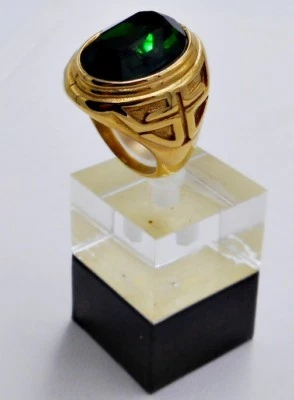 ANILLO HOMBRE ESMERALDA ACERO INOXIDABLE ORO AMARILLO CRUZ CABALLERO TEMPLARIO PAPA TALLA 8 k Foto 1 de 4