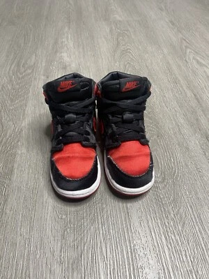 Zapato Air Jordan 1 Retro Hi Satin Bred TD Niñas Talla 8c Rojo FD5305-061 Usado  Foto 1 de 4