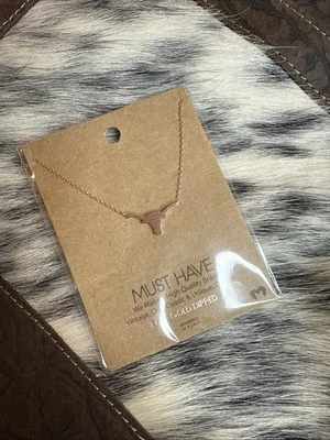 Dainty Bull Head Pendant Necklace  — 第 1/2 张图片