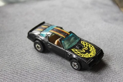 Hot Bird Smokey Bandit Flying Colors Era 1977 Original Hot Wheels Blackwall Foto 1 de 3