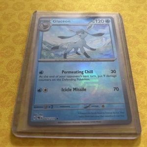 Pokemon TCG - Glaceon - Pokeball - 025/131 - Prismatic Evolutions - Picture 1 of 3