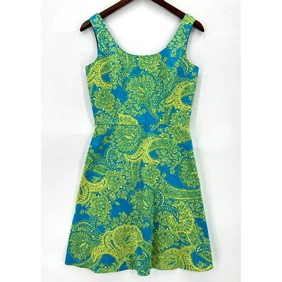 Vestido Jessica Howard para mujer sin mangas calce y acampanado estampado floral de hojas azul 6 P Foto 1 de 4
