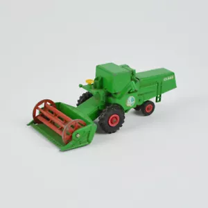 Matchbox King Size K-9 - Claas Combine Harvester - Green/Green - Picture 1 of 8
