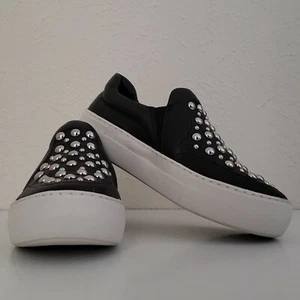 Renvy Womens Black Sneaker Shoe NEW - Picture 1 of 7