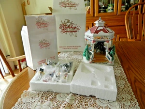 Avon 2002 Holiday Splendor beleuchteter faseroptischer Pavillon & Zubehör-Kit - Neu - Bild 1 von 9