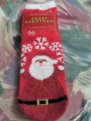 Calcetines antideslizantes Bath & Body Works Santa Claus Nick rojos con infusión de karité nuevos Foto 1 de 4