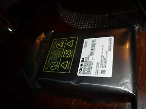 hdd RXJWX TOSHIBA DT01ACA050 500GB 7200RPM 3.5" SATA Desktop PC Hard Drive - Picture 1 of 3