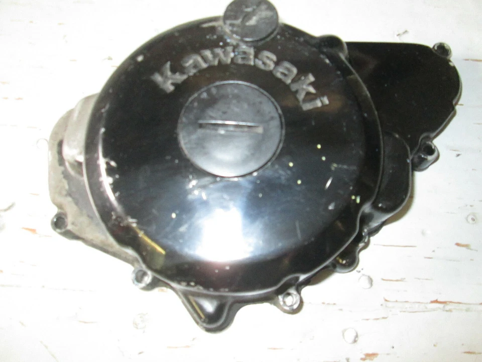 EX500-A 1987 - 1993, 1994 - 2009 EX500_D CUBIERTA GENERADOR NINJA 14031-1202 Foto 1 de 4