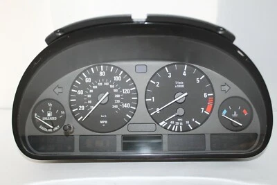 Спидометр приборной панели приборной панели датчики 1997 BMW 528i 209 031 миль - Изображение 1 из 4
