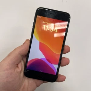 Smartphone Apple iPhone 8, 64GB, Desbloqueado, Gris espacial Sujetador 88% - Pantalla agrietada - Imagen 1 de 13