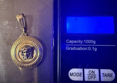 Medusa Anhänger 585er 14 Karat Gold  2,3Gr - Bild 1 von 4