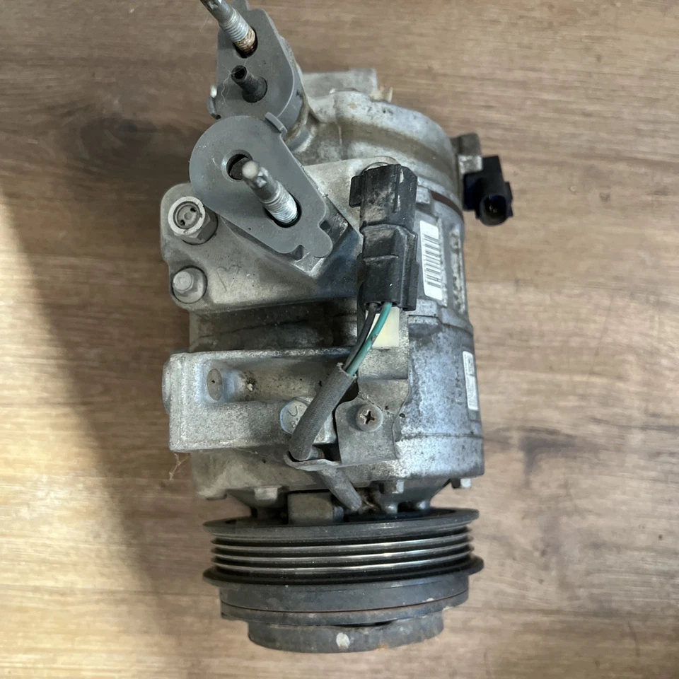 Compressor AC usado serve para: 2013 Ford Explorer 2.0 grau A - Imagem 1 de 4