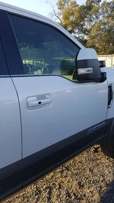 19 FORD F350 SUPER DUTY KING RANCH DOOR FRONT PASSENGER GOLD PEARL CREW CAB - Image 1 of 4