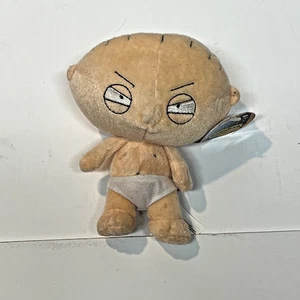 Padre de familia Stewie en un pañal gorro felpa con etiquetas - Imagen 1 de 2