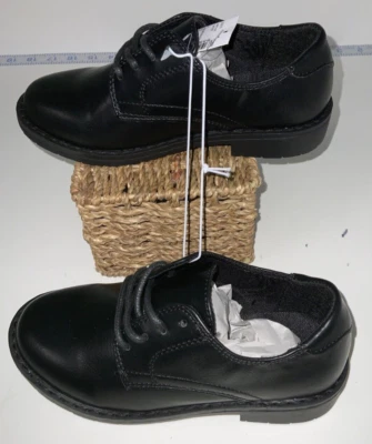 Childrens Place Boys black lace up shoes, Sz 13 - Image 1 of 4