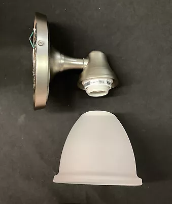 Aplique único Kohler Forte en níquel cepillado 11365-BNL J2 Foto 1 de 4