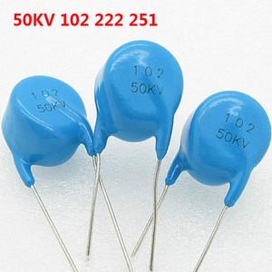 K15Y-1 15 kV 470pF 40 kvar de cerámica de alta tensión Pomo condensadores Lote de 2 piezas nuevo Nuevo Viejo Stock! K15Y-1 15 kV 470pF 40 kvar de cerámica de alta tensión Pomo condensadores Lote de 2 piezas nuevo Nuevo Viejo Stock!