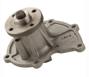 Toyota 16110-78156-71 WATER PUMP (4Y Engine) (Gasket Incl) 7&8 Series - Picture 1 of 2