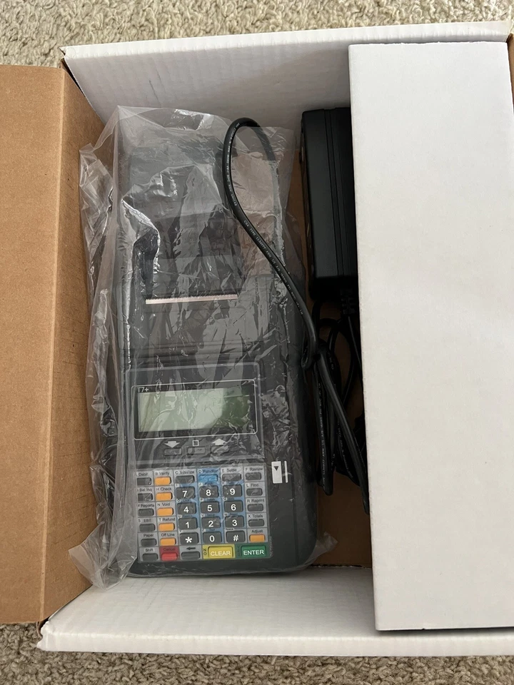 Hypercom T7 Plus Credit Card Machine Opened Box And Never Used. - Image 1 of 1