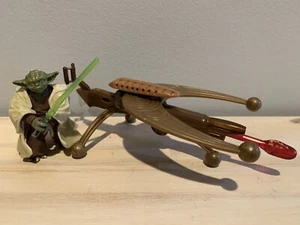 Star Wars 3,75" Hasbro La Vendetta dei Sith Yoda Sciolto Completo - Foto 1 di 1