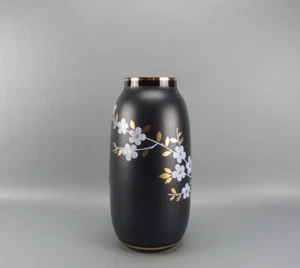 Ravissant vase en verre, décor florale émaillé, inspiration Japonaise XX ème. - Picture 1 of 7