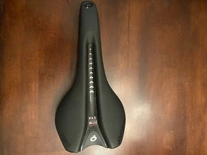 Prologo Carbon Saddle 134 - Picture 1 of 3