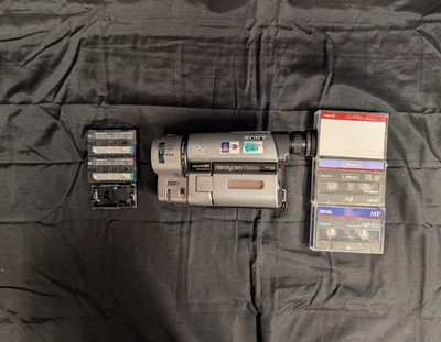 Sony Handycam CCD-TRV65 Video8 HI8 XR Camcorder With Nightshot Tested & Works - Image 1 of 4