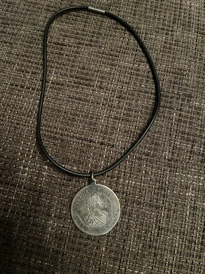 Kette mit Nachprägung - Maria Theresia Taler - Bild 1 von 3