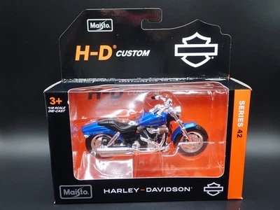 2009 09 FXDFSE CVO FAT BOB HARLEY DAVIDSON MOTORCYCLE MAISTO SERIES 42 1/18 BIKE - Image 1 of 4