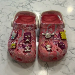 Crocs X Hello Kitty Pink Littlw Kid Toddler Youth Clogs w/ Jibbitz Charms Size 7 - Picture 1 of 9